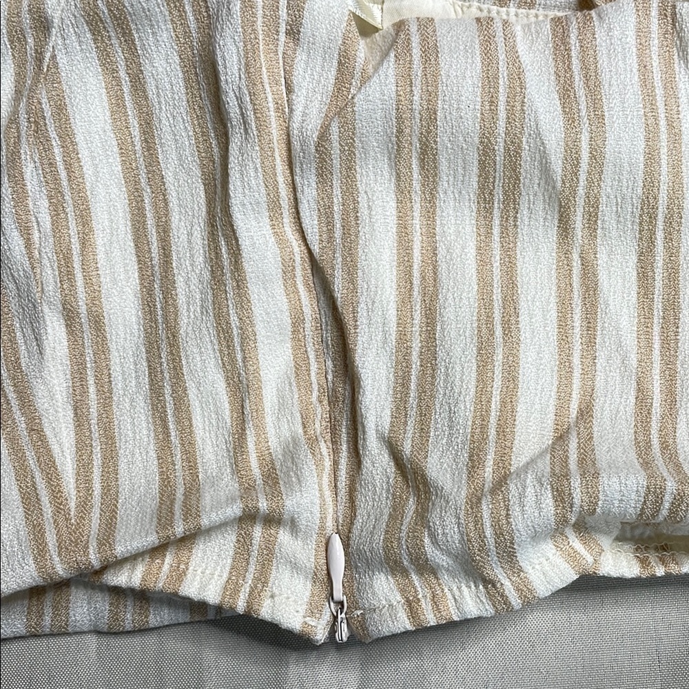 WILD HONEY Striped Cream and Tan Women's Top - Picture 4 of 8